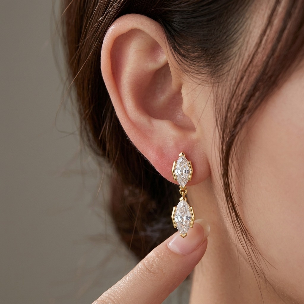 قلادة EWYA بحجر الموزانيت المق - مراجعة Bezels Set Pendant وسعره