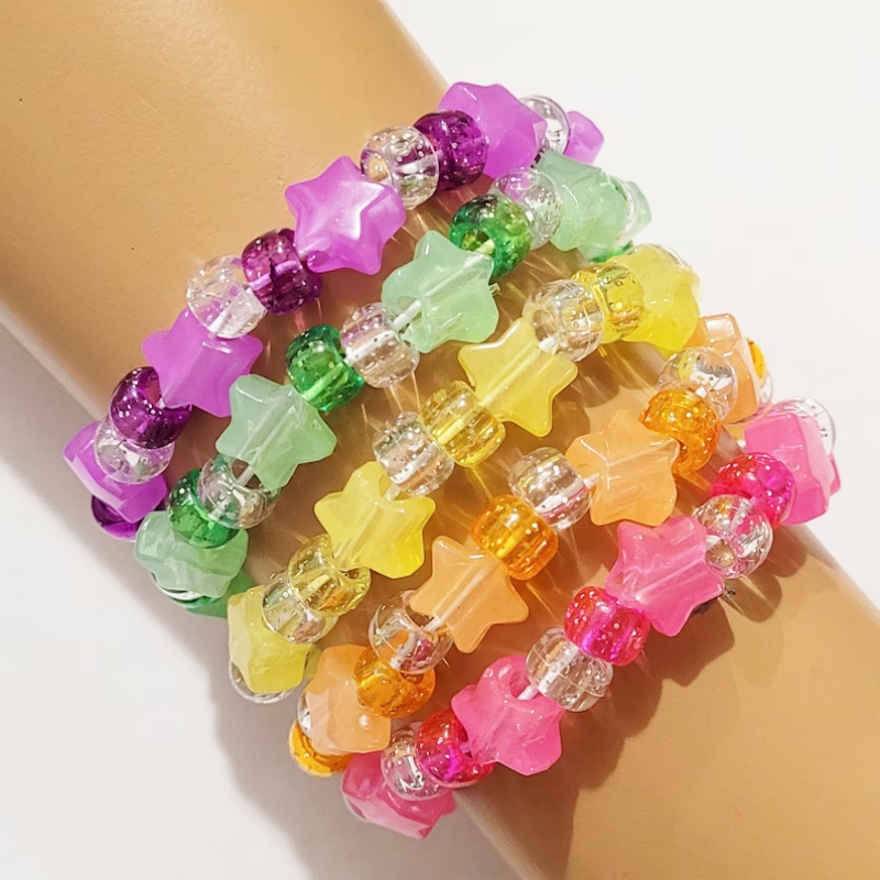 مجموعة أساور كاندي مكونة من 5  - مراجعة Resin Glitter Pack وسعره